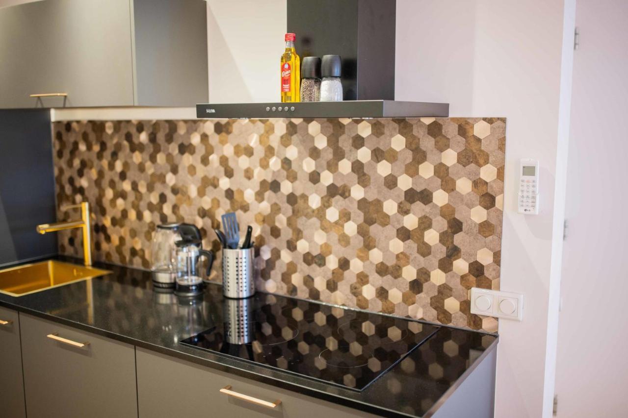 Luxurious 35M2 Designer Studio - R51A Eindhoven Luaran gambar