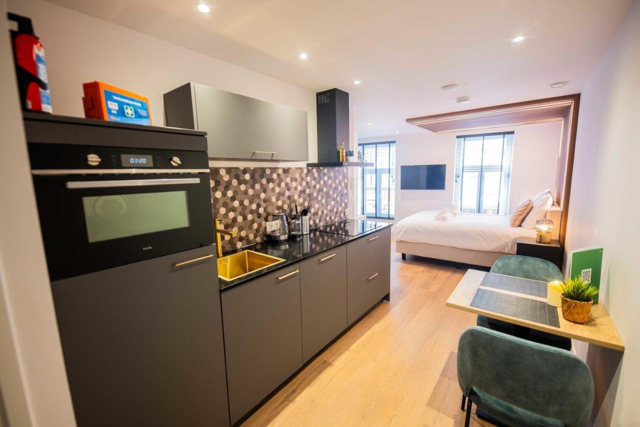 Luxurious 35M2 Designer Studio - R51A Eindhoven Luaran gambar
