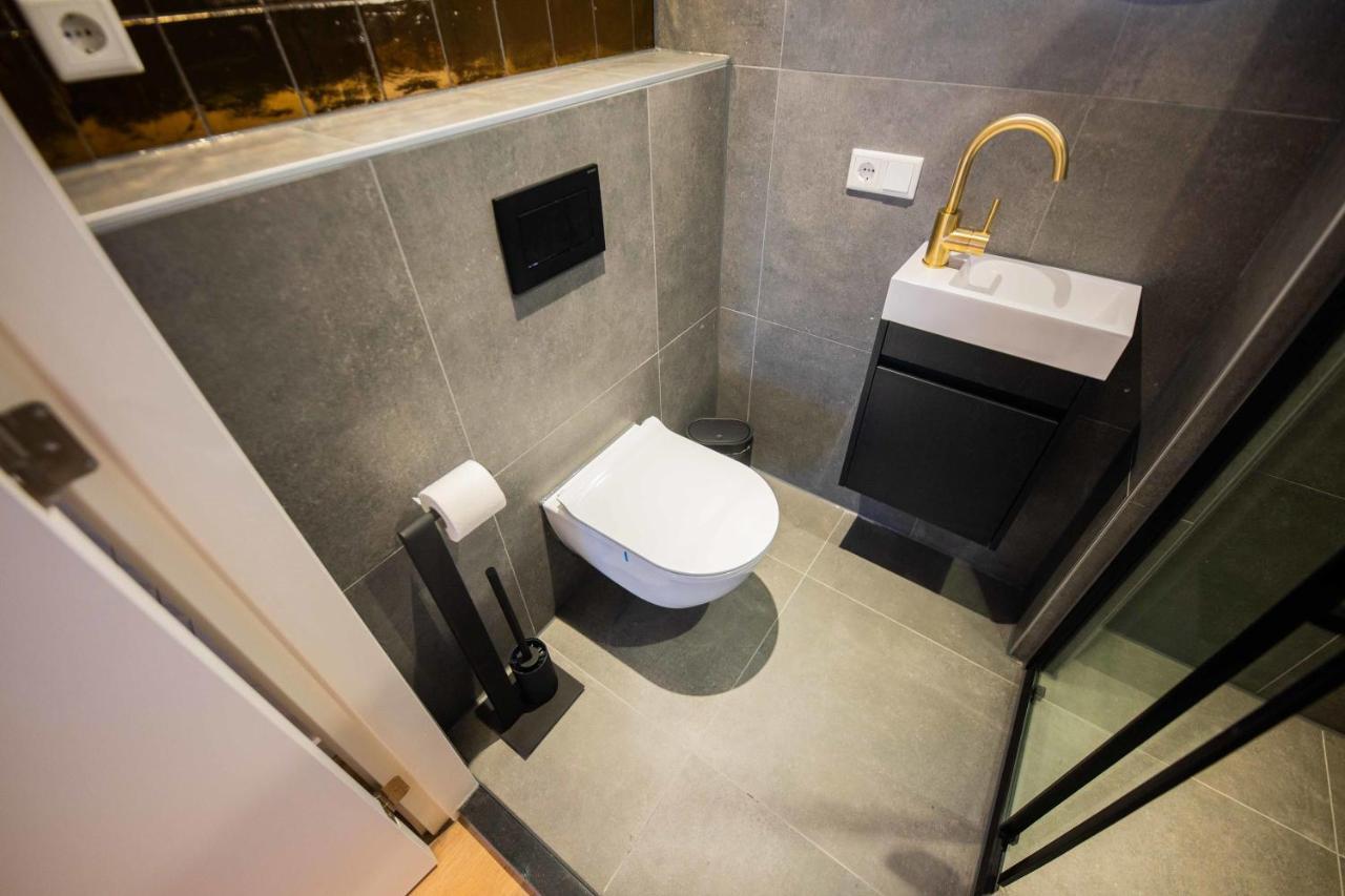 Luxurious 35M2 Designer Studio - R51A Eindhoven Luaran gambar